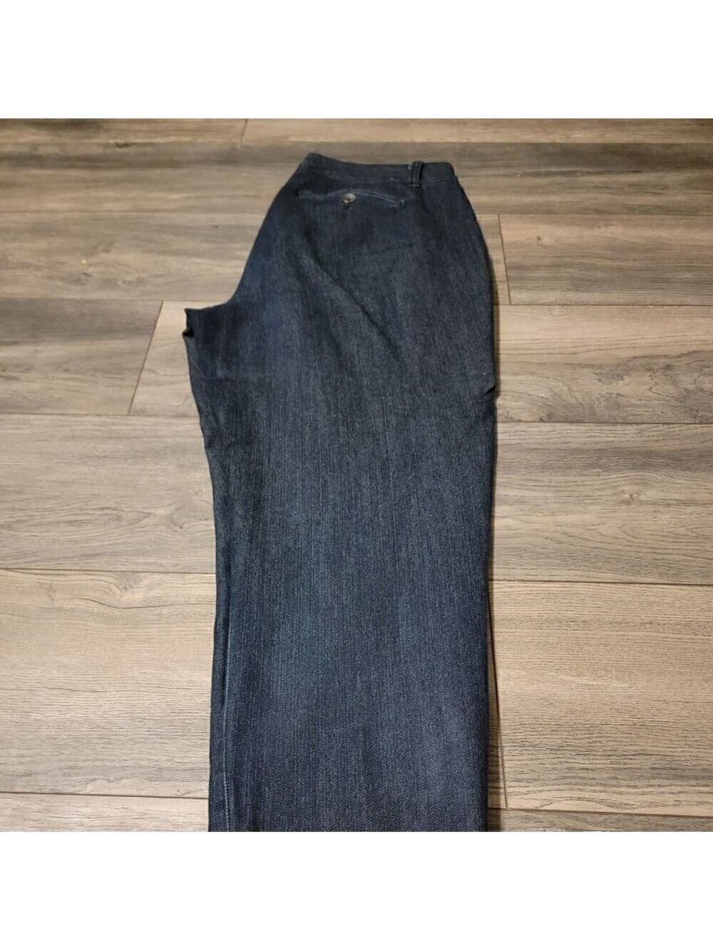 Bandolino ankle length pants - blue denim. Size 8